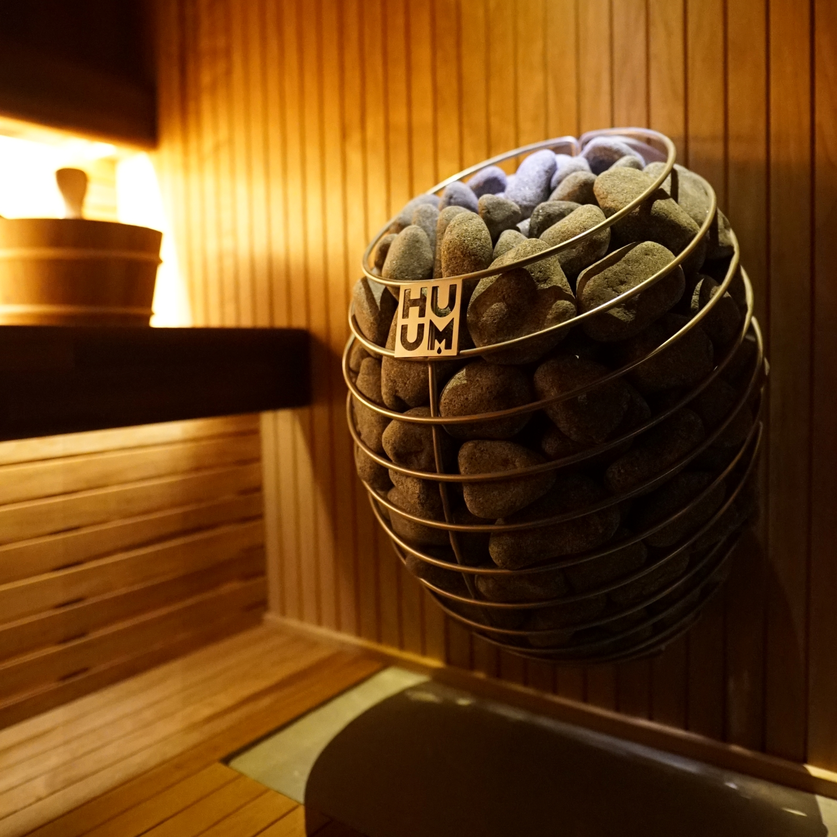 Wood-Fired vs Electric Sauna Heaters